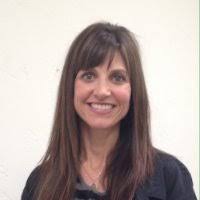 Netta Thomas's Instagram, Twitter & Facebook