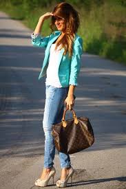 It also makes a great statement, accent and base color, as it is not overwhelming. Colors That Go With Aquamarine Clothes Outfit Ideas 2021