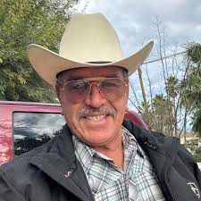 Alguien me puede ayudar a como apagar ese check , le he echado aire de  todas la manera posible y no se le quita