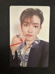 ATEEZ Golden Hour Hongjoong Photocard ATEEZ HONGJOONG GOLDEN HOUR PART  PHOTOCARD WALMART EXCLUSIVE US SELLER