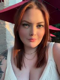 Hi! Looking for a new roommate, room is available December 1. Three  friendly young professionals (1 girl 2 guys) live in the house. Guy or girl  is fine :) House is in