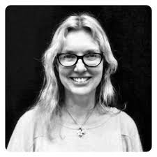 Seduced by the Momtazi Vineyard Pinot Noir from Kelley Fox Wines, Oregon…