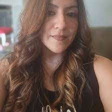 Alicia Renken's Instagram, Twitter & Facebook