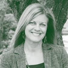 Susan Caple's Instagram, Twitter & Facebook