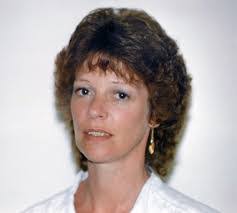 Karen Ewen's Instagram, Twitter & Facebook