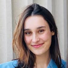 Jillian Ross's Instagram, Twitter & Facebook