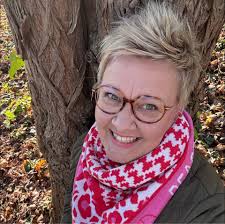 Wir können euch die diese großartigen #Neuigkeiten nicht mehr  vorenthalten!!🤩🤗 Auch in diesem Jahr feiern wir Ende Oktober Kiels  längste Nacht 2019!✨💃🏻 Erlebt die große Gala mitten im Sophienhof Kiel  zusammen mit