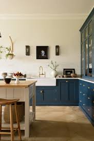 A Lincolnshire Hall Kitchen By Devol The Nordroom Maison Anglaise Cuisine Familiale Idee Amenagement Cuisine