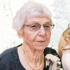 Scholarships for Graduating Seniors — Columbia Basin Foundation