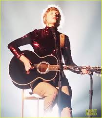 Betty, one time i was riding on my skateboard. Taylor Swift Sings Betty Live On Tv With Some Lyric Changes At Acm Awards 2020 Watch Now Photo 4483868 2020 Acm Awards Acm Awards Taylor Swift Pictures Just Jared