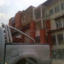 כדי לציין את לוח הזמנים של העבודה ניתן הטלפון מוגדר: Majlis Daerah Kota Tinggi Mdkt Government Building In Kota Tinggi