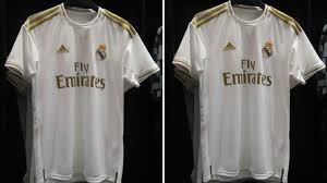 'footyheadlines' has revealed what could be the new real madrid kit and also because of some images from the video game 'pro evolution soccer'. Real Madrid Jersey Wallpapers On Wallpaperdog
