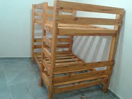 Ahsap Yataklar Ahsap Ranza Panosundaki Pin