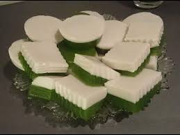 How To Make Pandan And Coconut Jelly Coconut Jelly Sweet Soup Asian Desserts