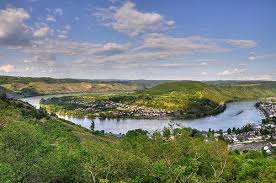 Die Grosse Rheinschleife In Boppard Boppard Reiseziele Rheine