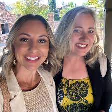 Realtor Therapy morning with @linette_quaranta_realtor 👯‍♀️