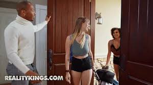 خدعني صديقي لحضور حفلة جنسية معه - مجموعة أفلام سكس مجانية- Big Ass Monster  porn - bigassmonster.com
