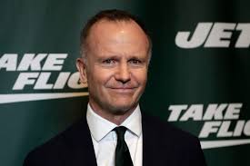 Christopher Johnson's indecisiveness has turned the Jets back into a circus 
