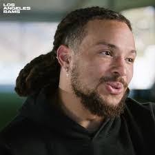 Isiah Jordan's Instagram, Twitter & Facebook