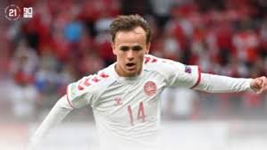 It takes a special talent to break into a first team as a teenager and instantaneously become a key player. D6abv5s9izxamm
