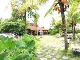 Letsguide Warung Kopi Klotok Jalan Kaliurang Km 16 Pakembinangun Pakem Pakembinangun Pakem Kabupaten Sleman Daerah Istimewa Yogyakarta Tempat Warung Kopi
