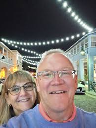 Good morning everyone, did anyone go to Eagle Point School? I n particular  Little Butte Intermediate School? I wanted to know if Mrs.Berryman the PE  teacher and Mr. Roger Smith a teacher