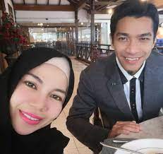 We did not find results for: Kalau Dah Gatal Atau Mahu Menempek Kesenangan Tak Payah Guna Alasan Jumpa Depan Kaabah