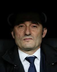 Read our analysis of barcelona here! Frenkie De Jong Merasa Bersalah Atas Pemecatan Ernesto Valverde Kumparan Com