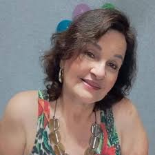 Nosso tipo de peixinho!!! Agora empanado e assada no forno (sempre fritei,  mas confesso que preferi assim, assada e mais sequinha). Ficou mto  delicioso. Pode empanar numa mistura de araruta ou fécula