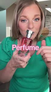 What Smells Similar to Butterfly Perfume