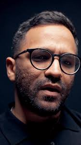 لسه القلب راضي