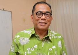 Mohamed khaled nordin is a politician and leader of malaysians. Mps Should Be Allowed To Vote On Budget 2021 Based On Their Conscience And Not En Bloc Says Umno Vice President The Star
