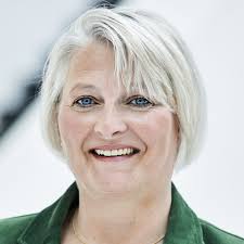 Since 1884 wgz bank performs the functions of a central bank for cooperative banks (volksbanken und raiffeisenbanken) in rhineland and westphalia, and promotes and supports the regional. Ute Wilke Abteilungsdirektor Dz Bank Ag Vormals Wgz Bank Ag Xing