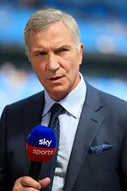 Manchester united midfielder paul pogba admits he does not know who graeme souness is, in response to the pundit's constant criticism of him. Graeme Souness Praises Paul Pogba After First Half Efforts For Manchester United Leaving Twitter In Shock