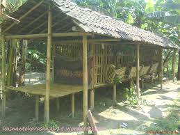 Oleh karena itu, peternak harus membuat dinding terbuat dari bahan seperti bambu yang dianyam. Ternak Domba Di Dusun Karasan Kusnantokarasan Com