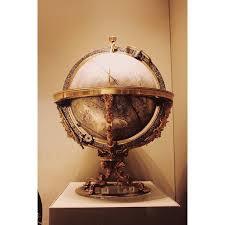 Bekijk meer ideeën over wereldbollen, wereldbol, globes. Pin Van Vale Op My Polyvore Finds Wereldbollen Wereldbol Globes