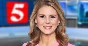 Carrie Sharp's Instagram, Twitter & Facebook