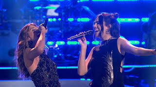 Watch The Voice Season 25 Battles: Gene Taylor vs. Ronnie Wilson