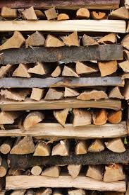 Un stère est l'unité de mesure du bois. Combien De Steres De Bois Pour Chauffer Une Maison Avec Cheminee