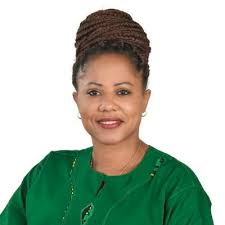 Grace Lyon (@glyonne)