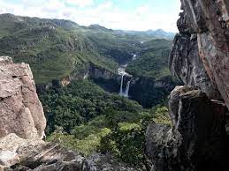 It is the former capital of the state and preserves much of its colonial heritage. Goias Brasilien Beste Route Zum Wasserfall Alltrails