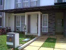 Wujud dari rumah adalah teras rumah yang berada posisi di paling depan ketika orang melihat, selain itu teras rumah ini juga menjadi bagian multifungsi, untuk menerima tamu dan sebagainya. Desain Teras Rumah Minimalis 2015 Lantai 2 Cek Bahan Bangunan