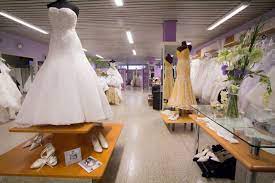 Hochzeitskleider brautmoden günstig kaufen mit maß geschneidert service. Prontocenter Brautmoden Hochzeitsmesse Hochzeitsnest In Marburg Und Herborn Mittelhessen