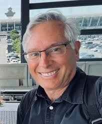 Students bake, sculpt and stitch molecular structures to life in Protein  Portraits colloquium