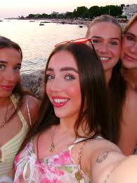 abbie bell (@abbiebellll) • Instagram photos and videos