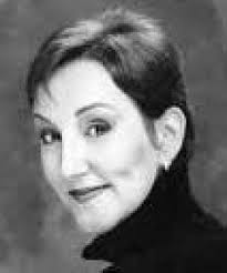 Roxie Lucas, Performer