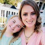 Stacy Ridgeway's Instagram, Twitter & Facebook