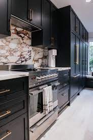 Pin By Window Wear Etc Llc On I Kitchens Kitchen Design Home Decor Kitchen Black Kitchen Cabinets
