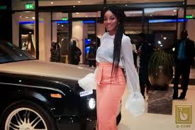 Seyi shay, has described her fight with tiwa savage as having left her confused as she recently opened up about their physical altercation at a hair salon. Diva Alert Cute Photos Of Seyi Shay As She Tours East Africa