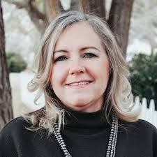 Andrea Fear's Instagram, Twitter & Facebook